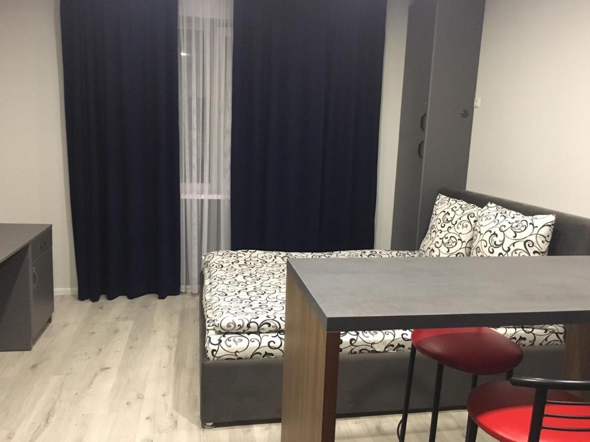 Centre In Uzhgorod Apartment Ngoại thất bức ảnh