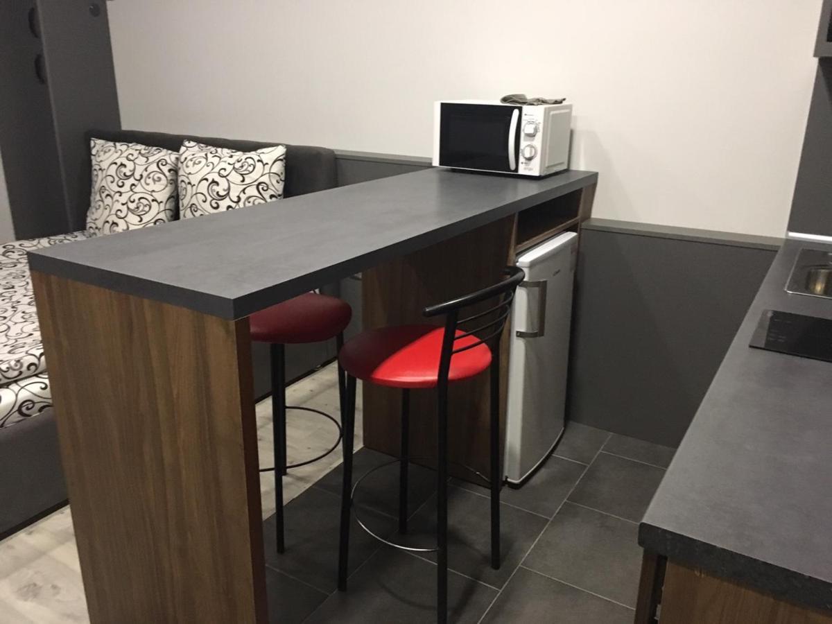 Centre In Uzhgorod Apartment Ngoại thất bức ảnh